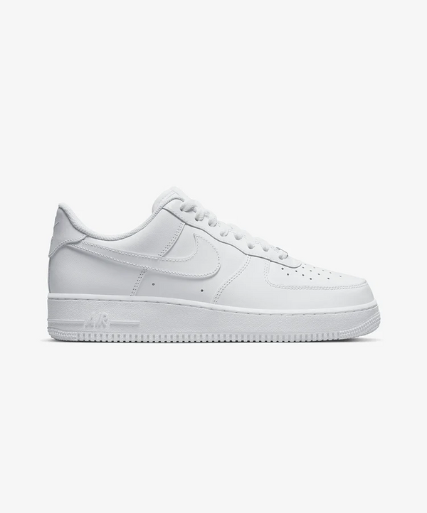 Nikee AIR FORCE 1 '07 Triple White