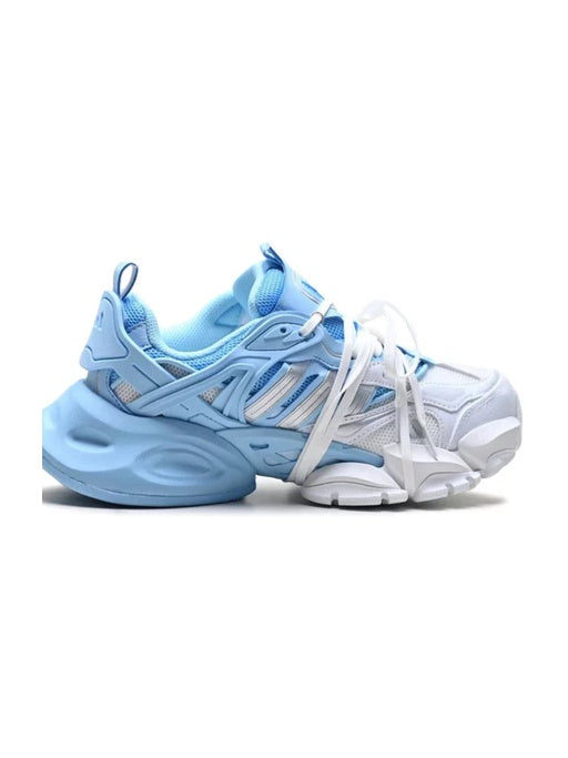 ADIDASS xlg runner deluxe white blue
