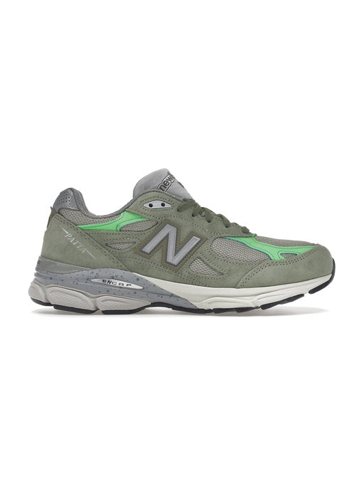 NB X PATTA 990V3 KEEP YOUR FAMILY CLOSE