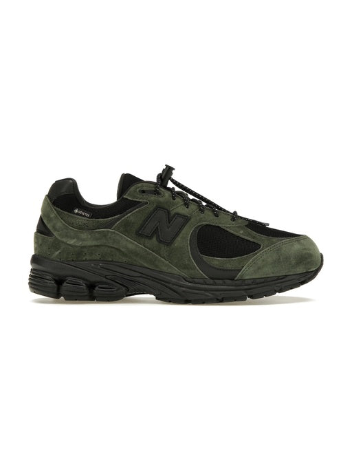 NB 2002R GORE TEX GREEN